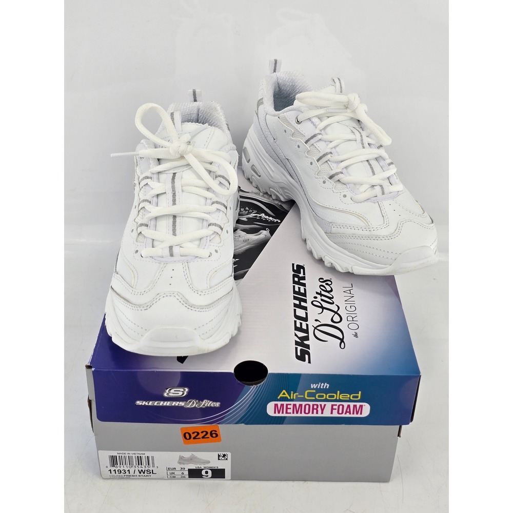 Skechers D'Lites Fresh Start Sneakers Womens 9 White Silver 11931 -Good